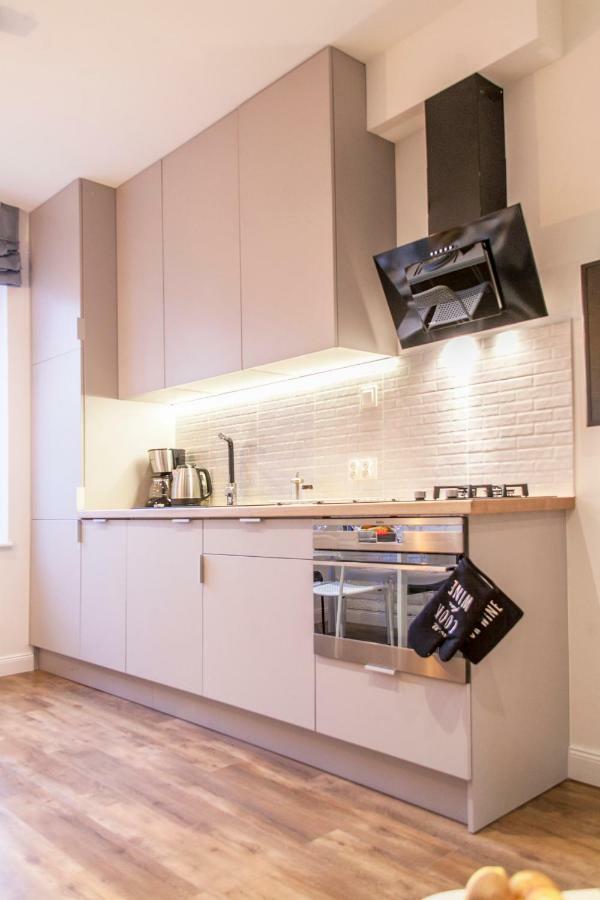Family Luxury Comfort Old Town Apartament, 1-8, 2 Sypialnie I Salon, Parking W Cenie Danzig Exterior foto