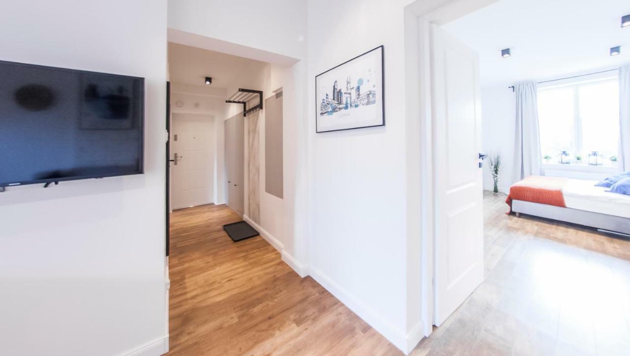 Family Luxury Comfort Old Town Apartament, 1-8, 2 Sypialnie I Salon, Parking W Cenie Danzig Exterior foto